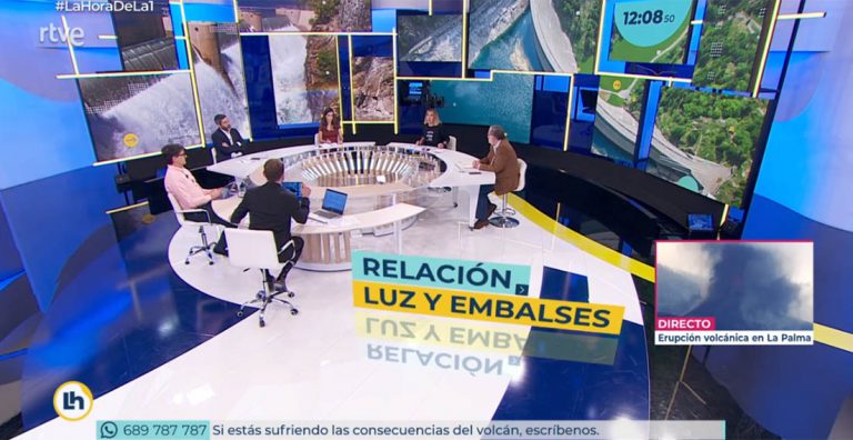 problema energía hidráulica