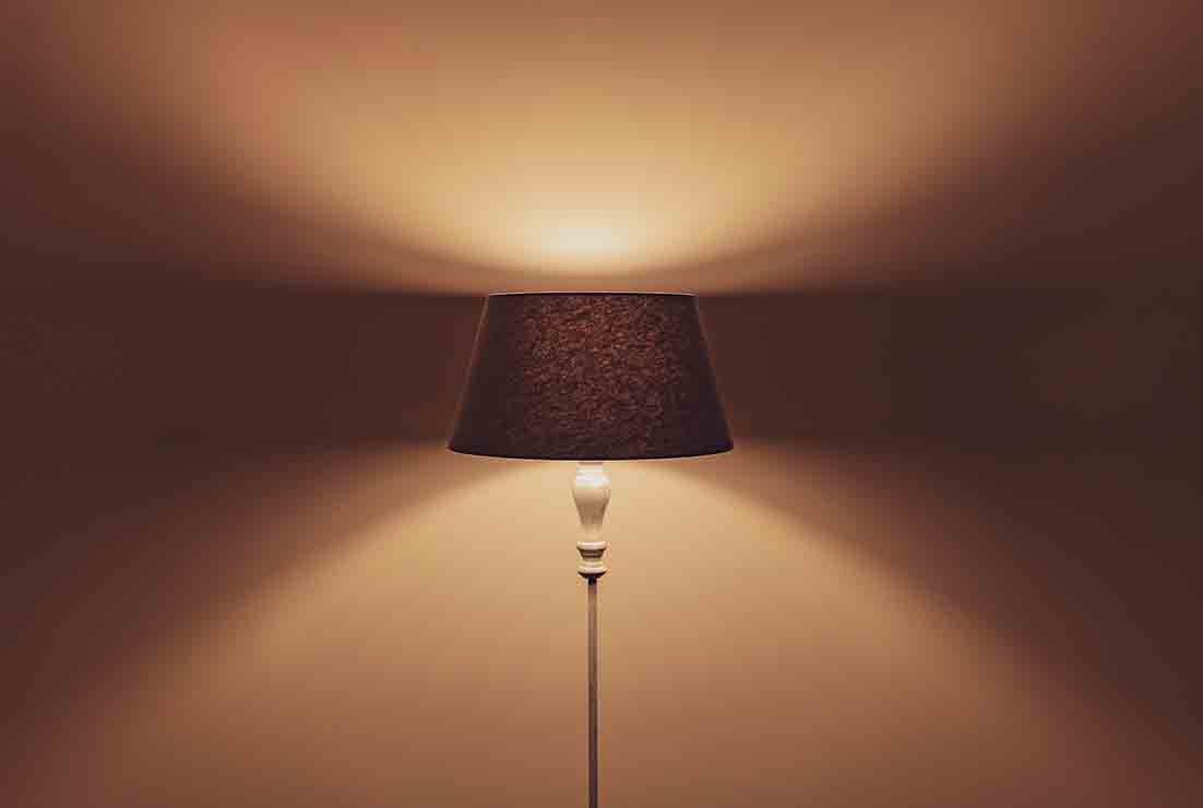 ¿Hasta cuándo seguirá bajando el precio de la luz?