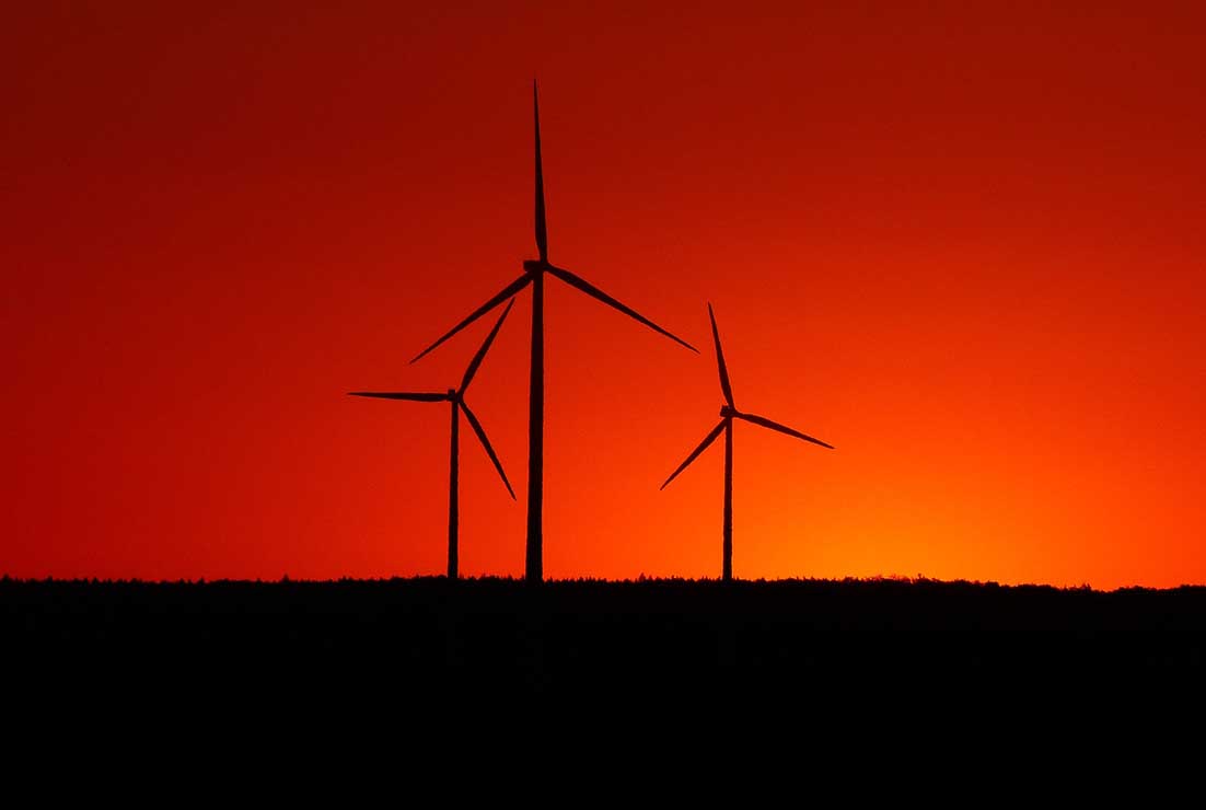 Tres planes para bajar el precio de la luz